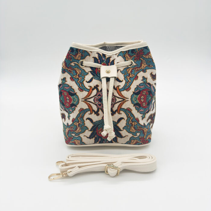 gobelin-backpack-nisah