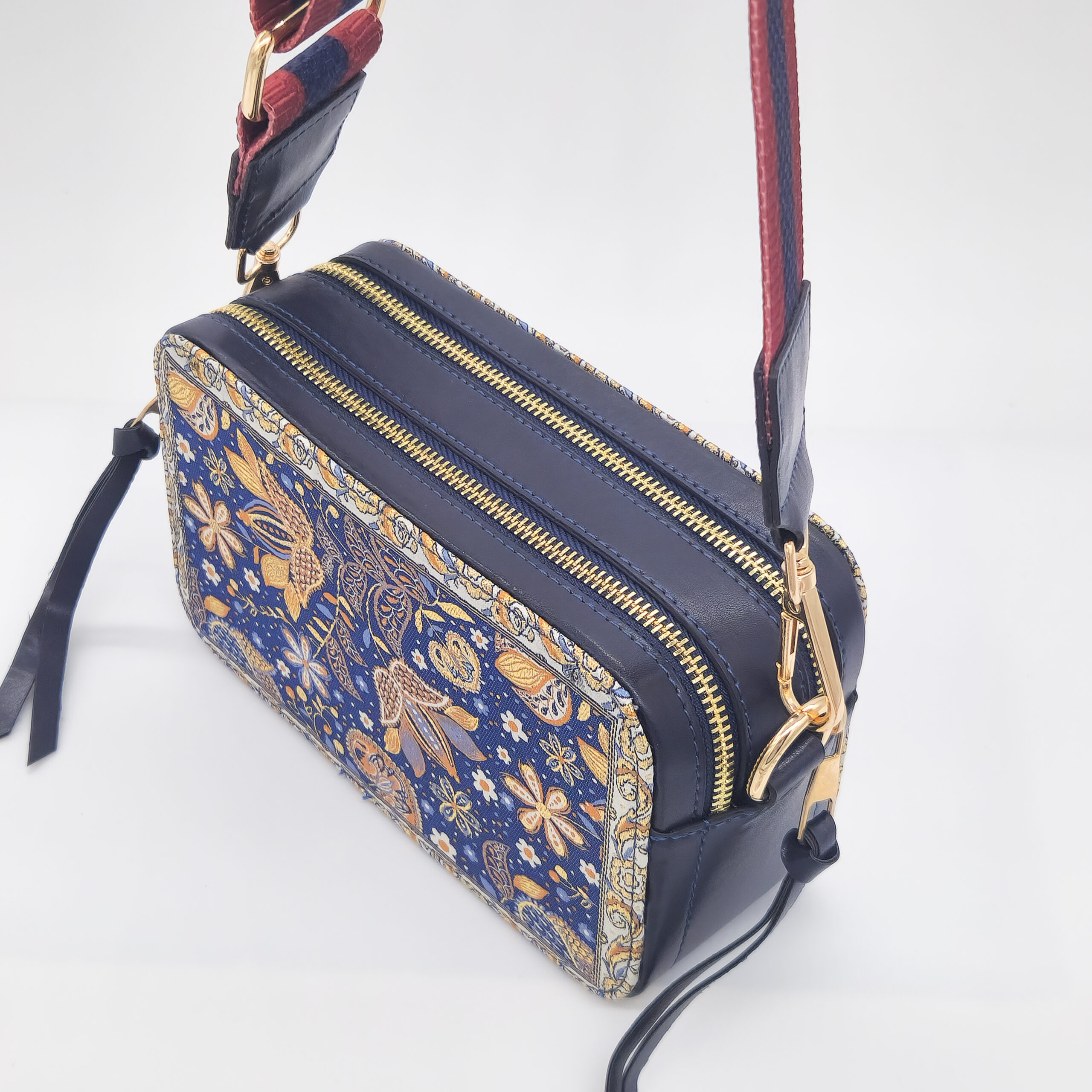 hali-boxed-1071-03 carpet-box-bag-navy-blue