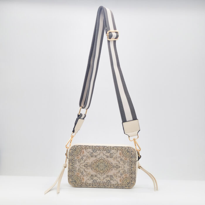carpet-box-bag-beige