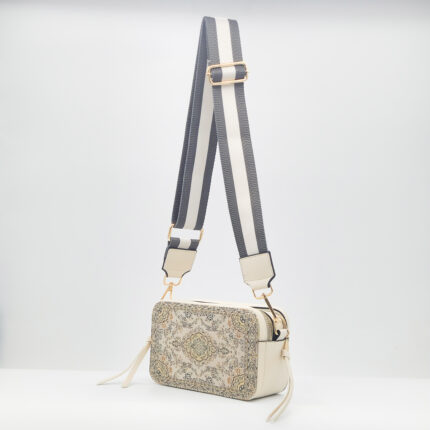 carpet-box-bag-beige