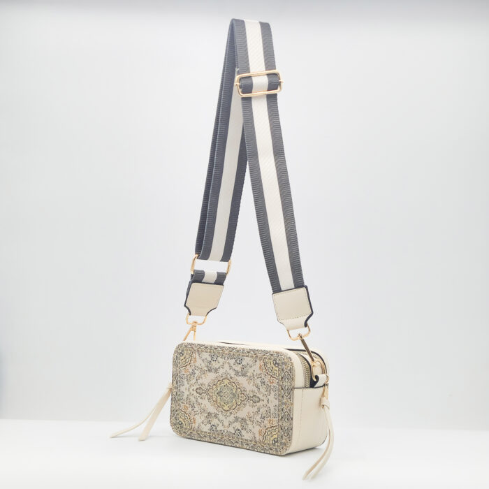 carpet-box-bag-beige